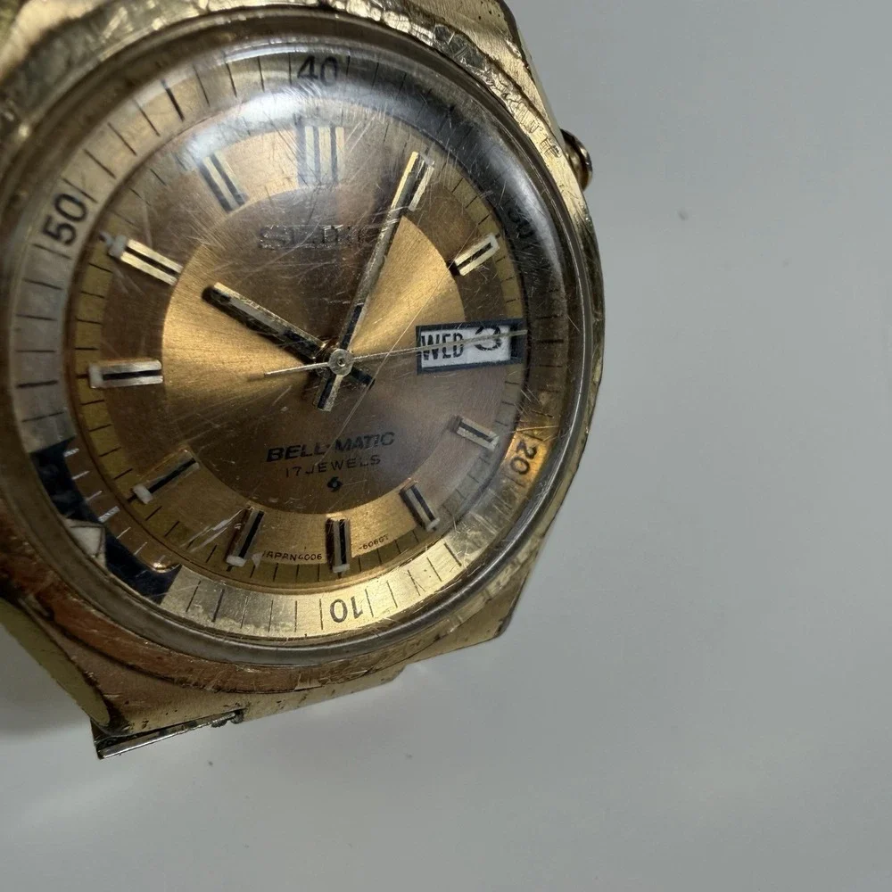 Seiko Bell-Matic 4006-6040 Automatic Alarm Day-Date 17J Watch For Parts Repair